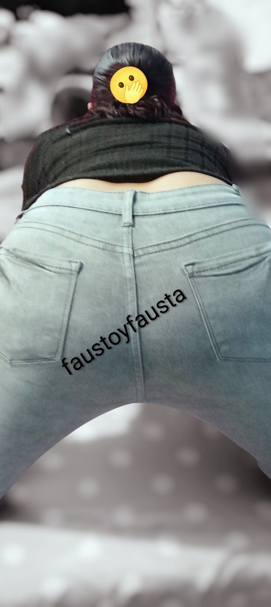 Se me ve bien mi culo jeans  o no ?