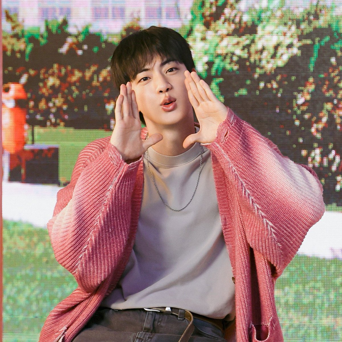 rachelac86's tweet image. #TeamNavigate
#HAPPYWEEKENDEVENT 

Let’s go!