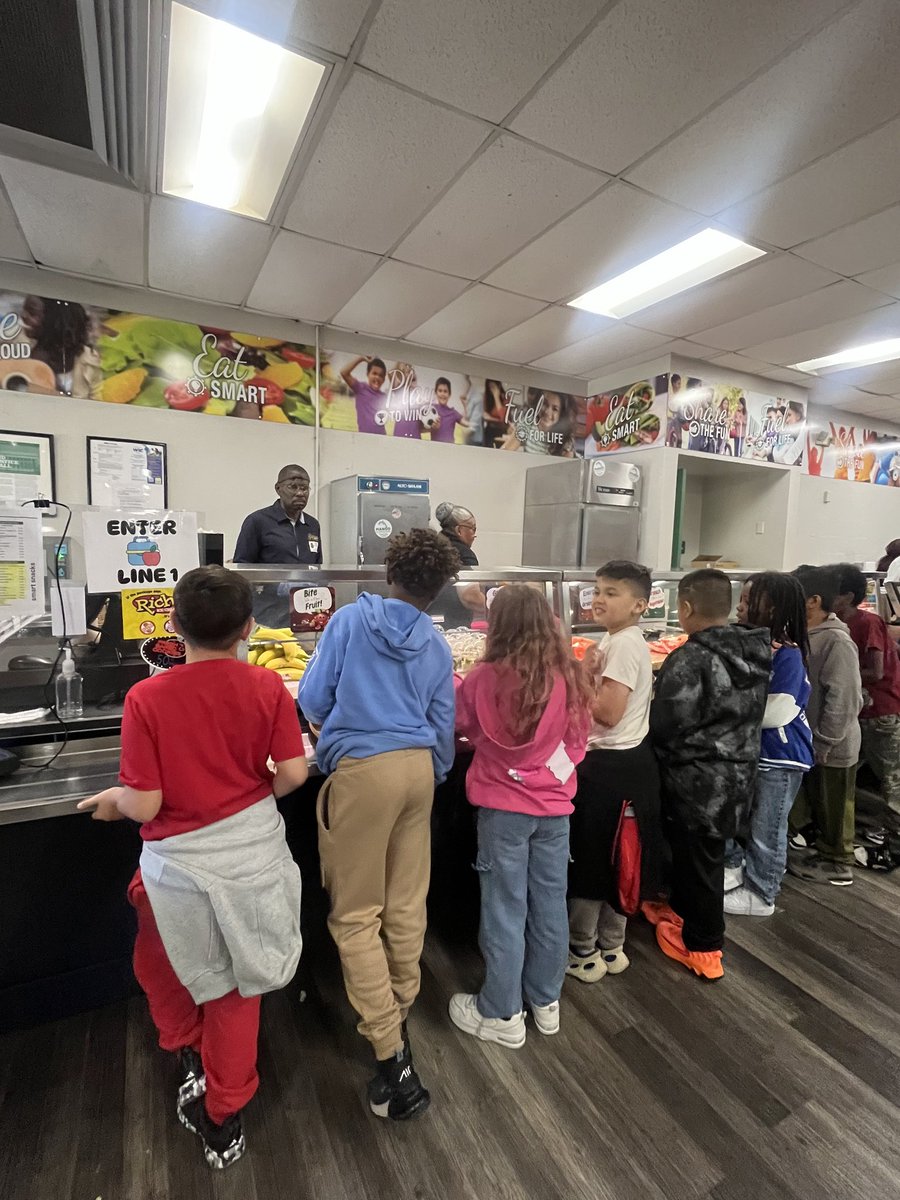 Food drive needed! 
Today I had the pleasure of spending time at Mango Elementary as part on CEOs in Schools, this is our 5th year.