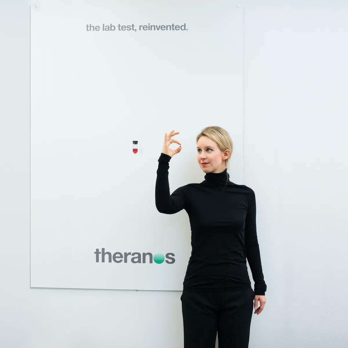 LuxAlgo's tweet photo. $HIMS CEO says they are actively exploring in-home testing devices for advanced biomarkers.

Deja vu? https://t.co/fgX495mdEv