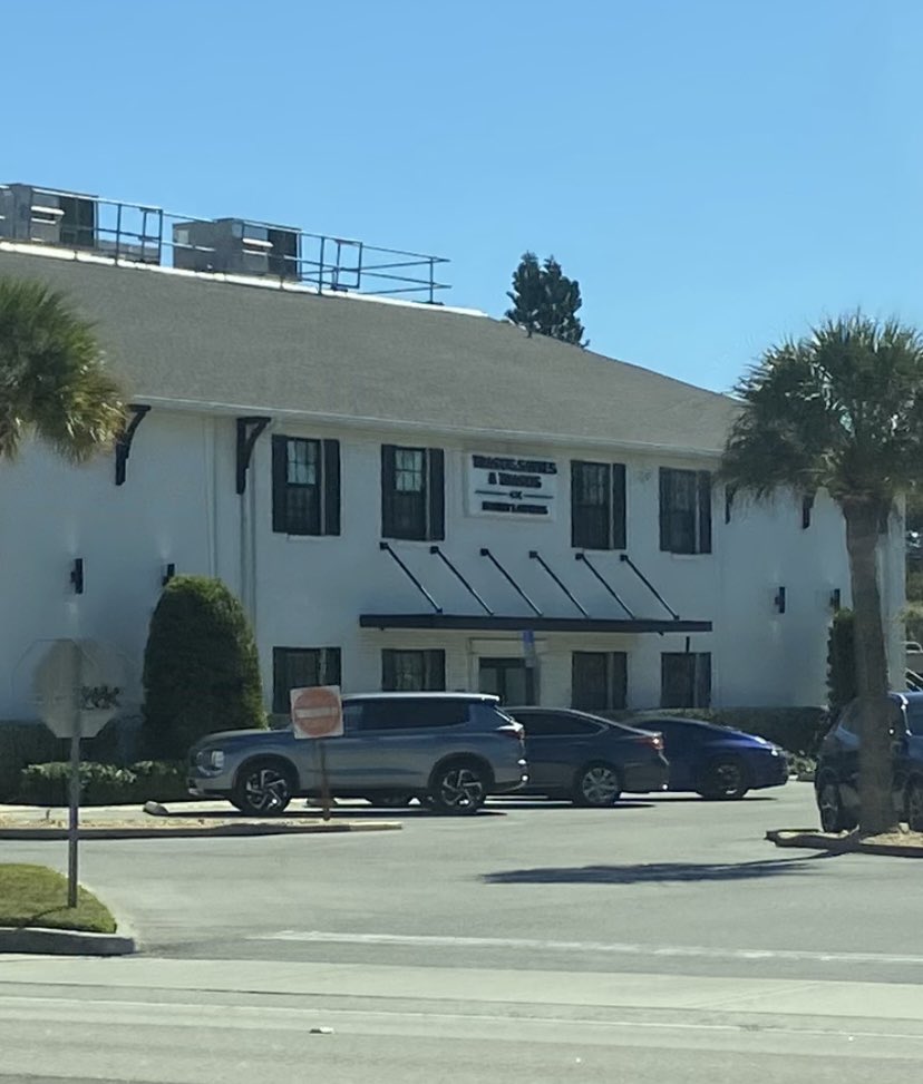 Hello <a href="/LawyerYouKnow/">Lawyer You Know</a>  !  I a resident of St Petersburg and I just drove by your office !!   Keep up the good work Peter !
