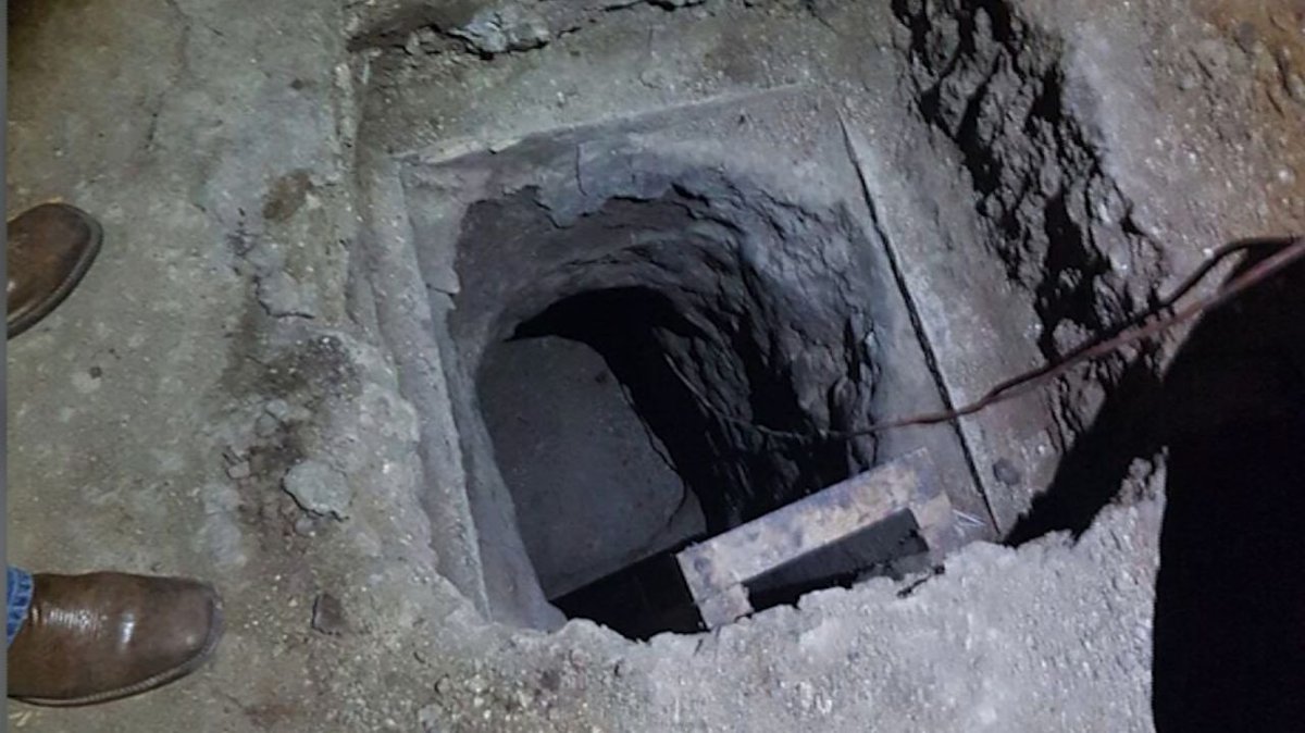 🚨  [Sources]: Fnatic staff have found a giant escape tunnel under Poby's  🇰🇷  apartment.  #LEC