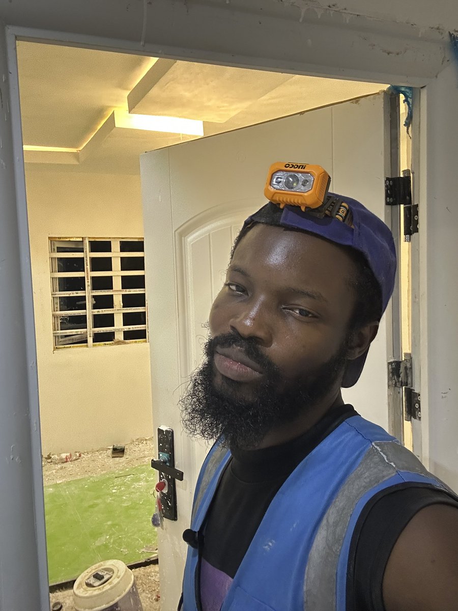 aghahowa_gideon's tweet image. Electrical wiring is the foundation that every other system in a building depends on. From solar installations to CCTV, fire alarms, automation, and even your smart home devices, everything starts with proper wiring.