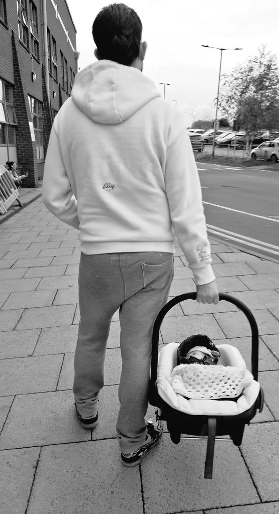 crashpy_onion's tweet image. 8 Days after being born, 6 in the NICU -Lorelei is HOME with Mummy &amp;amp; Daddy ♥️