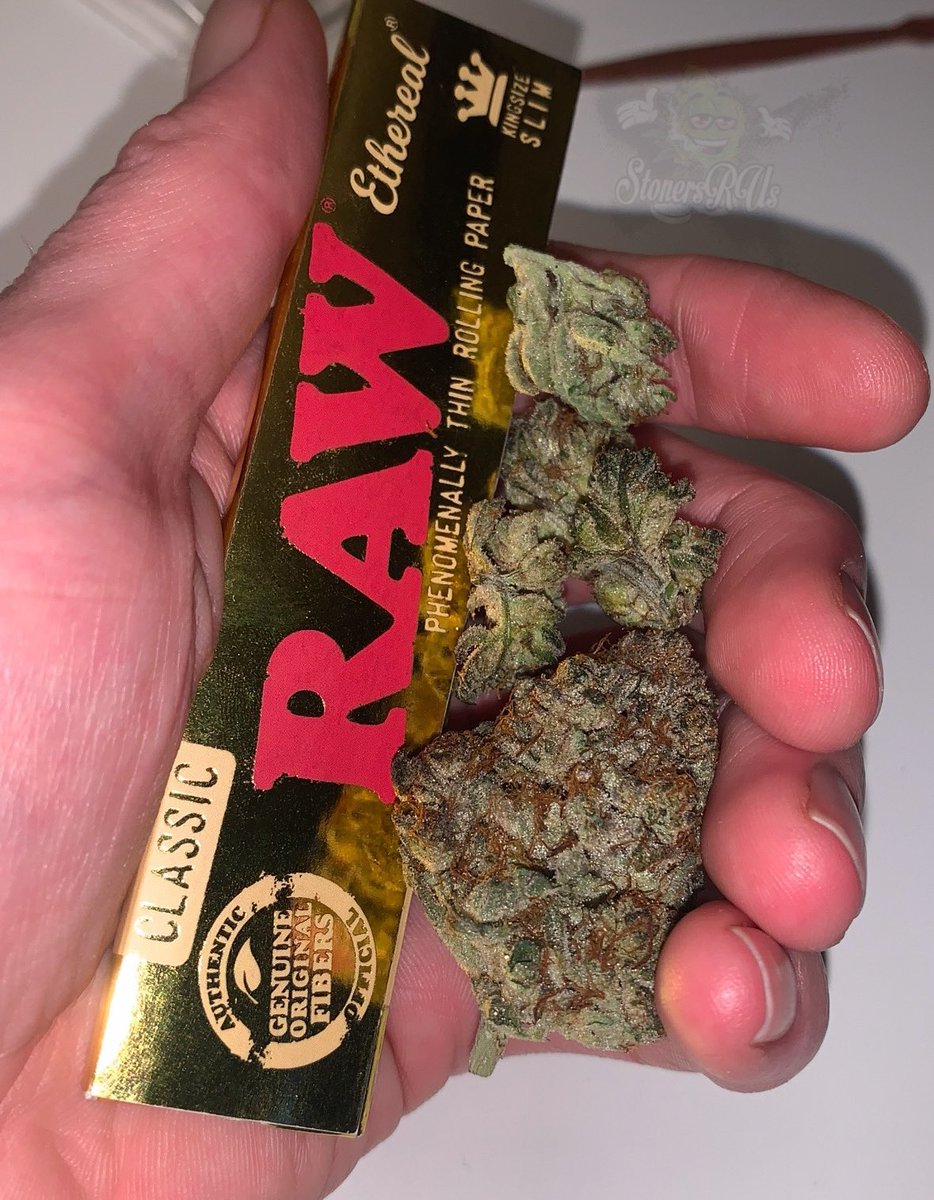 STONERS R US 🍃 tweet media