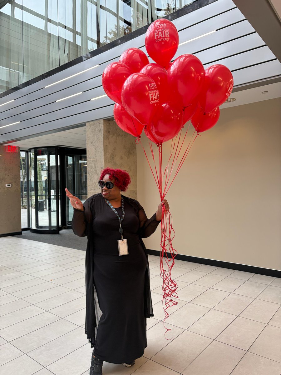 CWA Local 1101 is all in for a fair contract! Are you?
Take the AT&amp;T Orange Mobility bargaining survey at CWA.org/orangesurvey