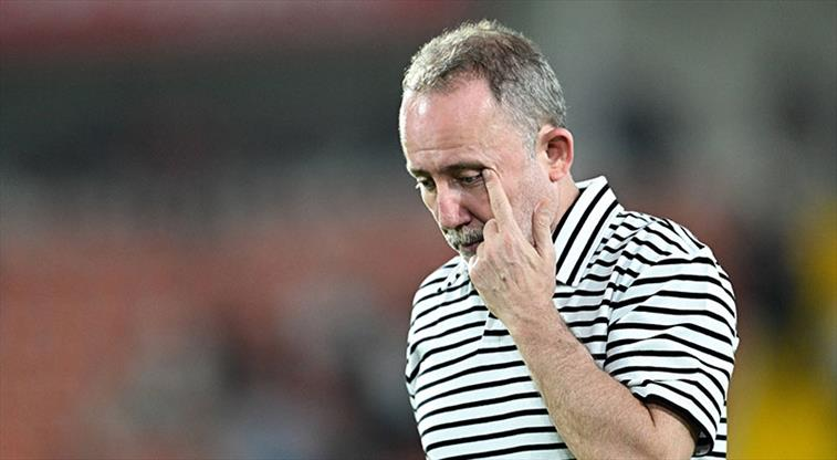 Lütfen ayrılma. Çünkü seni inim inim inleterek rezil rüsva ederek insan içine çıkamayacak hale getirip öyle gönderecez bugün gönderirsek itlerin arkandan ağlar ama öyle bir hale geleceksinki onlar bile sesini çıkaramayacak..