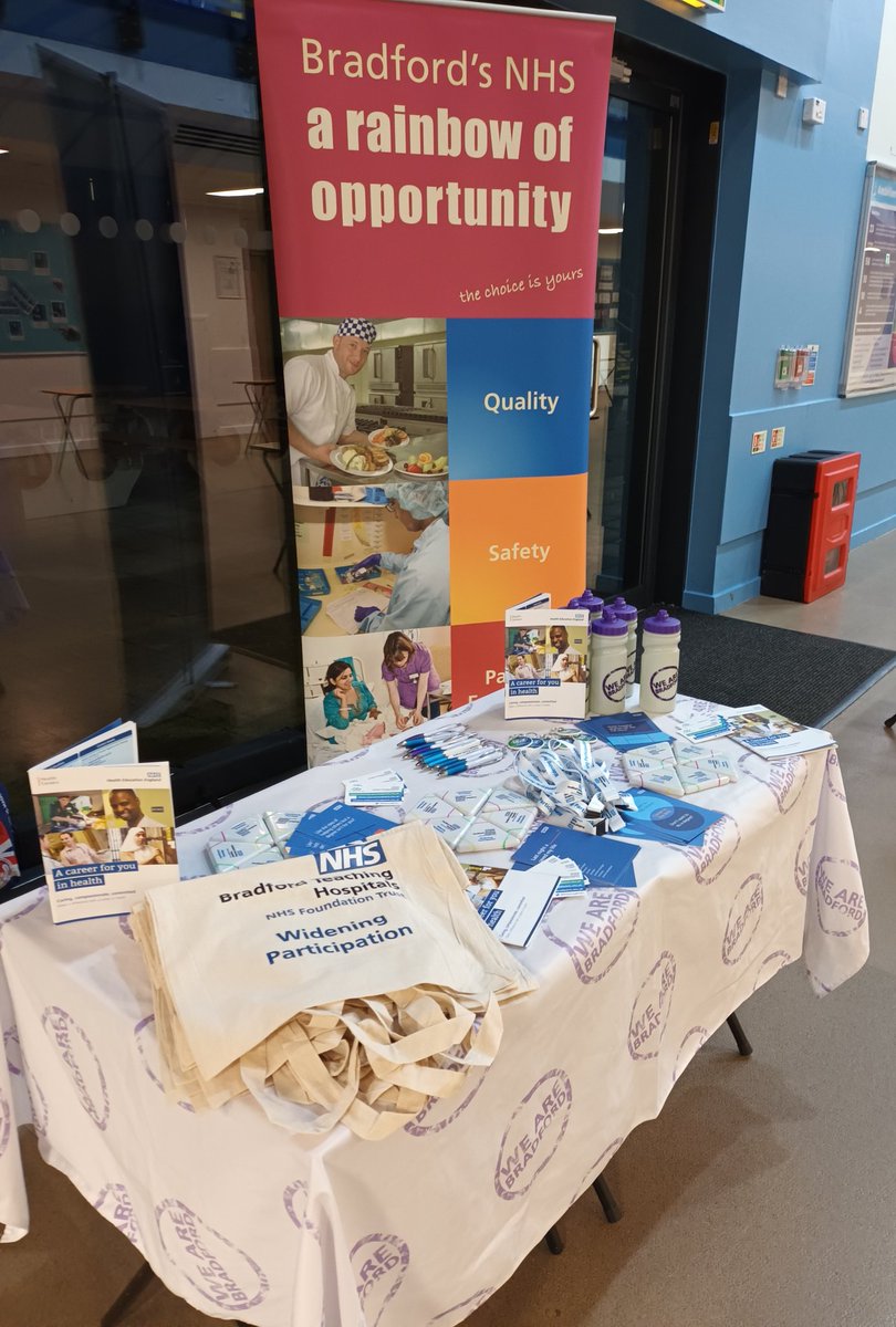AlyC1977's tweet photo. Set up &amp; ready to inspire the next generation into a #NHSCareer @BBECSchool @BTHFT https://t.co/PaEfUwMIVO