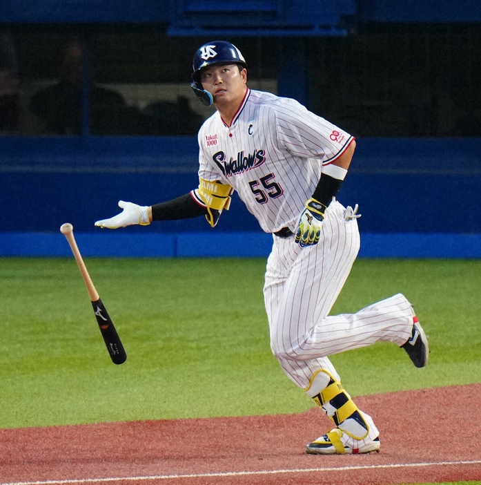 ✨FC限定✨☺️新品・未開封☺️★KINGDOM★ベースボールシャツ★WHITE New] A world of baseball created with pale blue and retro graphics