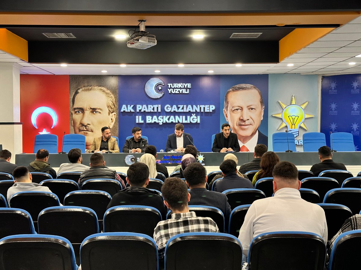 Haftalık Olağan Yönetim Kurulu Toplantımızı İl Gençlik Kolları Başkanımız Sn. Mustafa Durmuş başkanlığında icra ettik.

Toplantımız hayırlara vesile olsun.

Rabbim birliğimizi ve beraberliğimizi daim etsin.

<a href="/avmustafadurmus/">Av. Mustafa Durmuş</a>