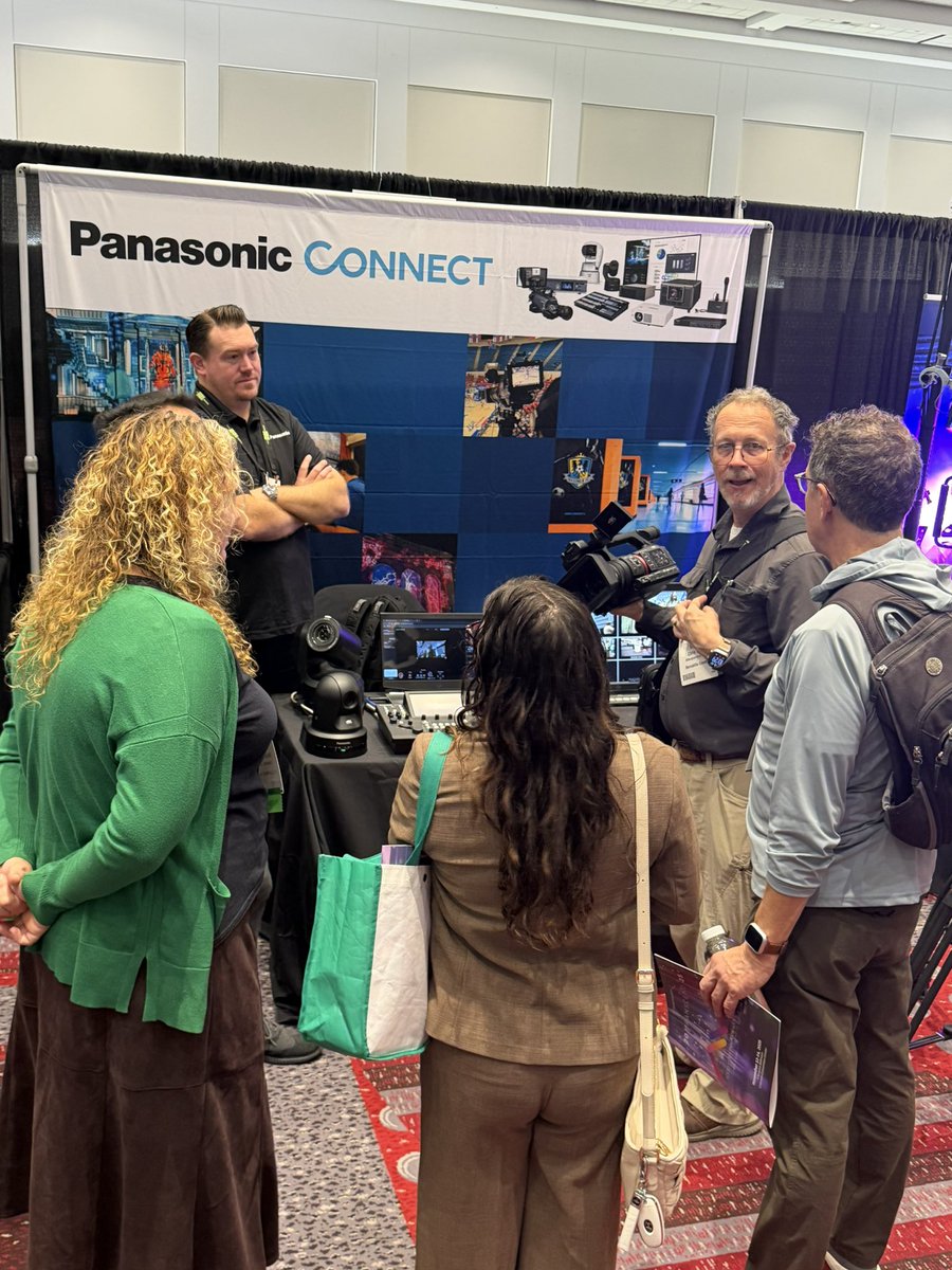 AVXpo's tweet image. Opening day of @AVXpo is underway!!

#AVIndustry
#AudioVideo
#ProAV
#AVTechnology
#VideoProduction
#SoundDesign
#LiveStreaming
#FilmMaking
#ContentCreation
#AVContent
#avtweeps
