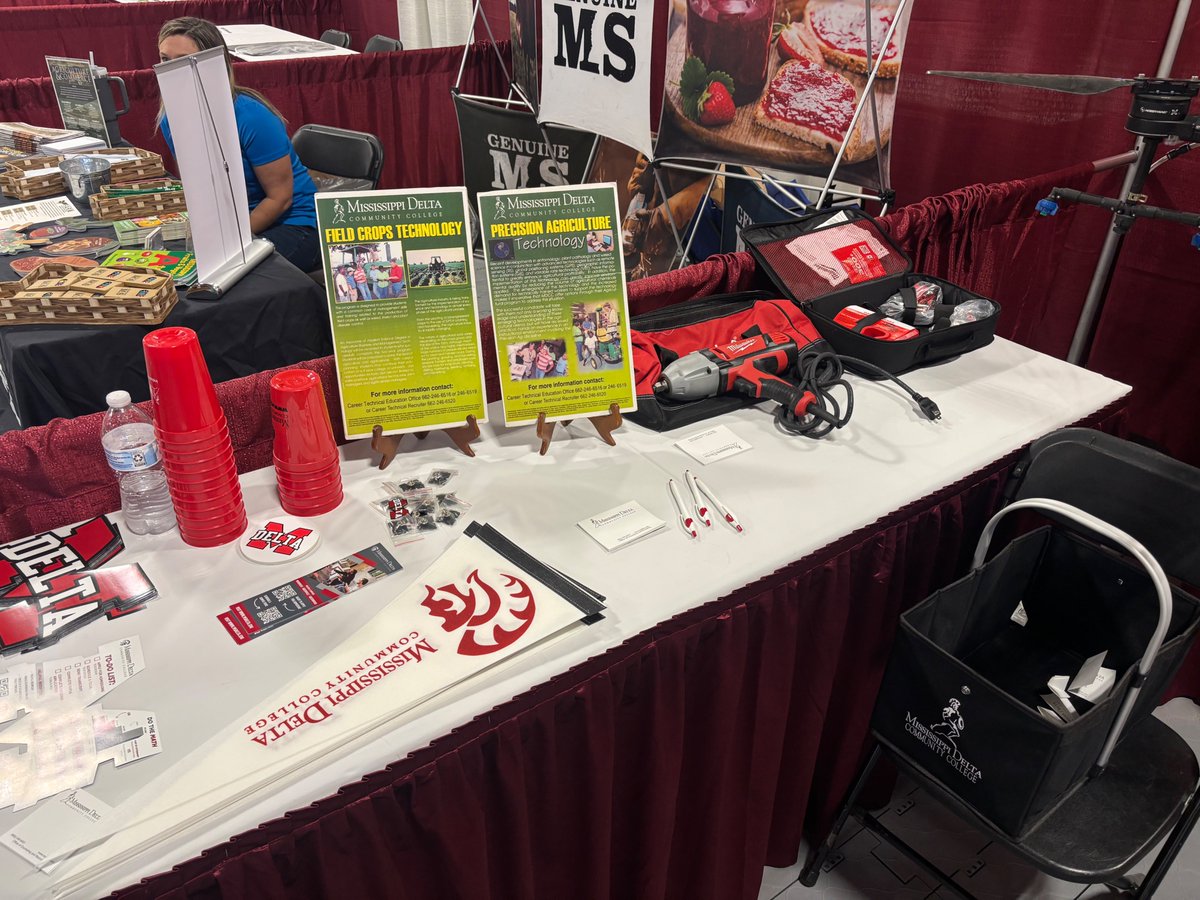 Mississippi Delta tweet media