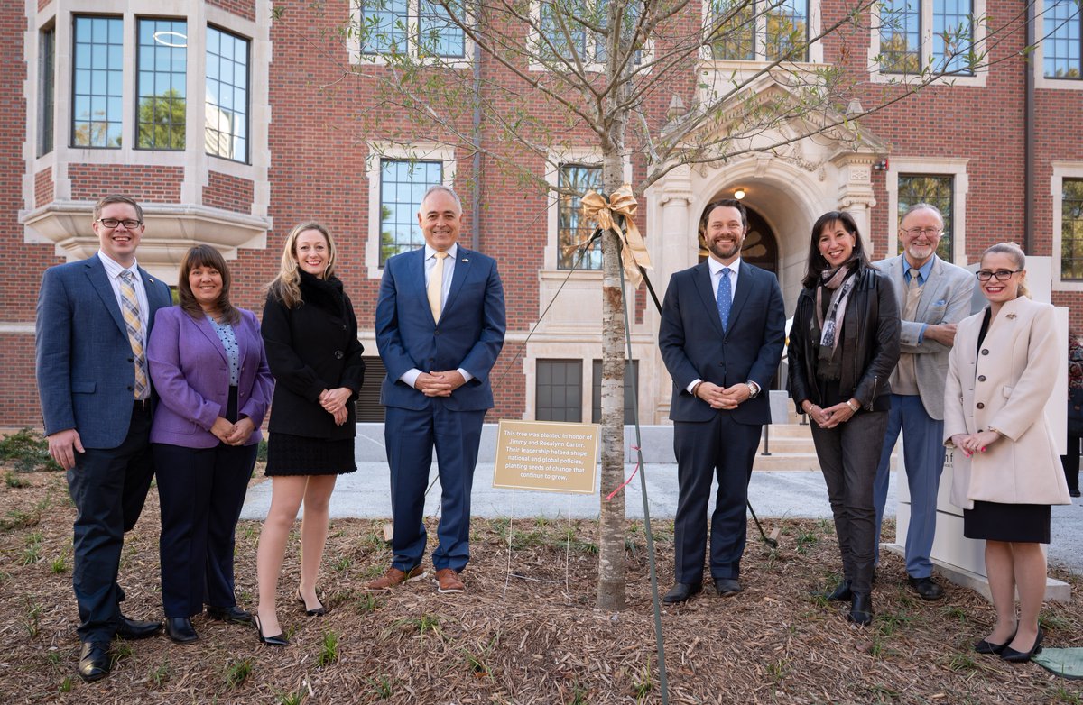GeorgiaTech's tweet image. Georgia Tech proudly introduces the Jimmy and Rosalynn Carter School of Public Policy, housed in the newly renovated D.M. Smith Building.

Honoring the Carters’ lifelong legacy of ethical leadership and public service, the School will inspire future changemakers in the reimagined…