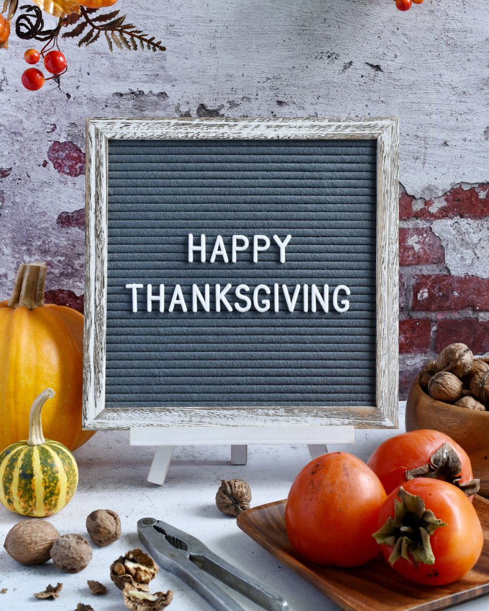 ChefFeker's tweet image. As the holidays approach, Chef Feker and his team want to say thank you to every guest who’s shared a meal, a laugh, or a moment with us.
Cooking for you is a joy and a privilege.
#ThankfulHeart #CommunityThroughCuisine #MilwaukeeDining #ChefFeker