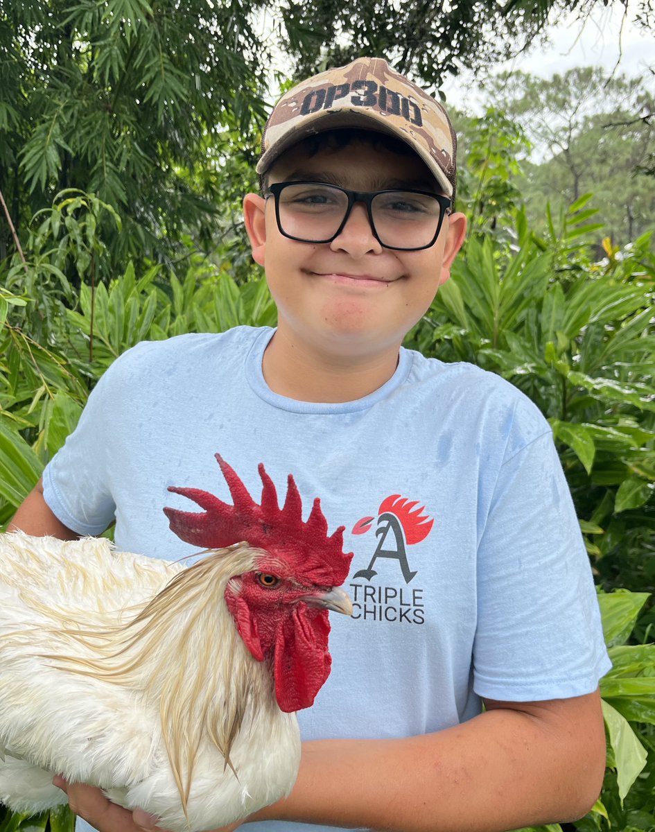 Enlightium 9th grader, Alex A., started an educational program to introduce children to the life cycle of chickens through a 26-day chick hatch program. After graduating, Alex plans to attend Southeastern University in Florida and become a veterinarian. Great work, Alex!