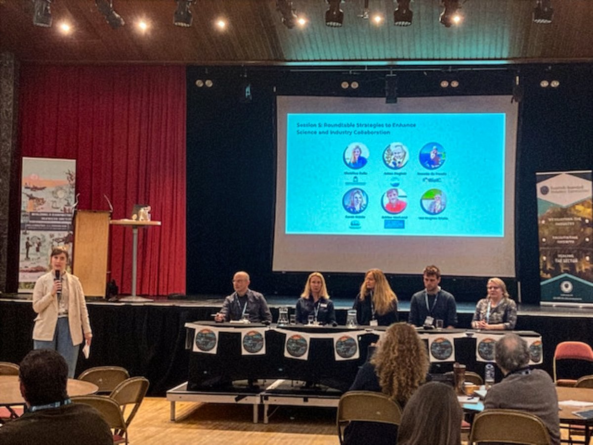 Roslinnovation's tweet image. Final day of #SSIA2025 opened with Woman in Scottish Aquaculture (WiSA) discussing women in leadership roles and challenges in the industry.
In the afternoon, @Roslinnovation Director participated in a panel discussion &apos;Strategies to Enhance Science and Industry Collaboration&apos;.