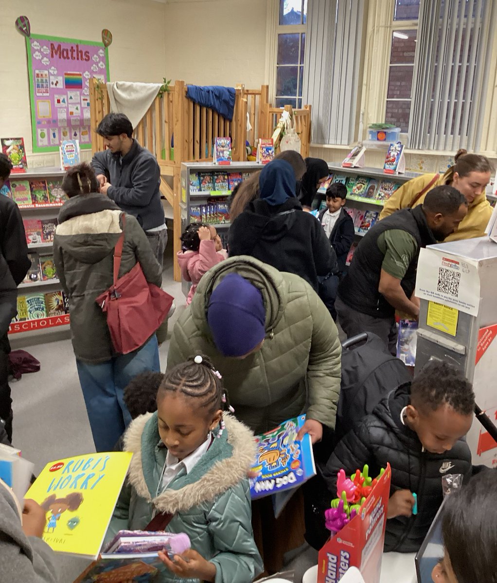 Oasis Academy Foundry tweet media