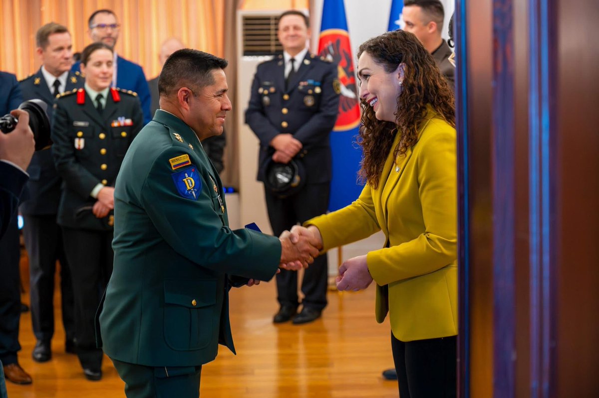 Today, among the generals, colonels, and senior officers representing 16 countries and more than 30 military academies from Europe, North America, Asia, Africa, and beyond.

They have come to Kosovo for the International Symposium of Military Academies, held in our country for