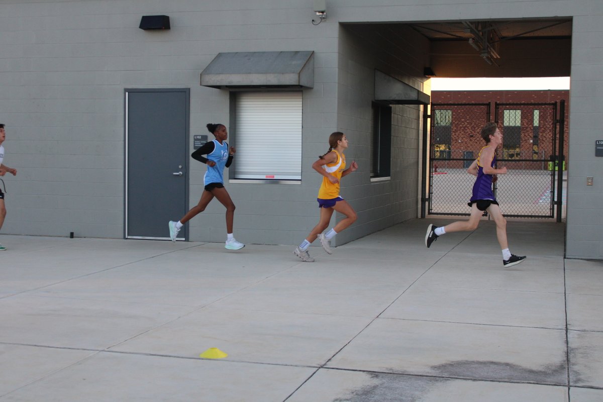 Almeta Crawford Cross Country tweet media