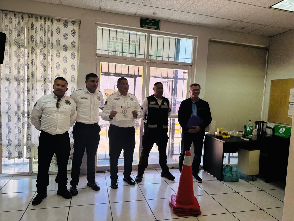 CapaTorreon's tweet image. Capacitación Mensual Red Psicología Jurisdicción Sanitaria 6💻Facebook: Cecosama Torreón
📱Twitter: CECOSAMA Torreón
☎️Teléfono: 8712 85-17-24
☎️Línea de Vida: 800 911 2000
capatorreon@gmail.com
 @SSalud_mx  @salud93108 @conasamamx