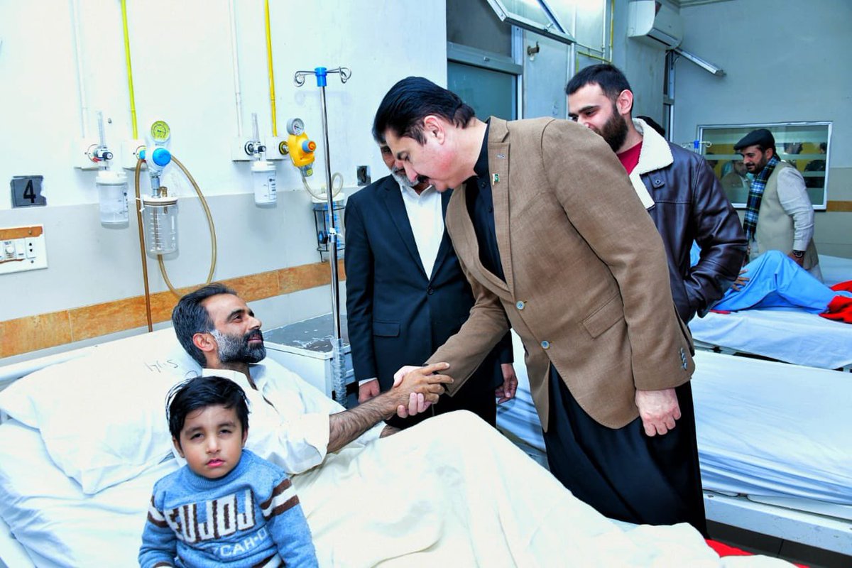 fkkundi's tweet photo. Visited PIMS today to inquire after those injured in the tragic #Islamabad court blast. I conveyed my heartfelt prayers for their swift recovery and directed the hospital administration to ensure the best possible medical care. We honour the memory of those who lost their lives in this heinous act. Their sacrifice will never be forgotten. Such acts of terror are crimes against humanity, and as a nation, we stand united and resolute in our commitment to eliminate terrorism in all its forms.