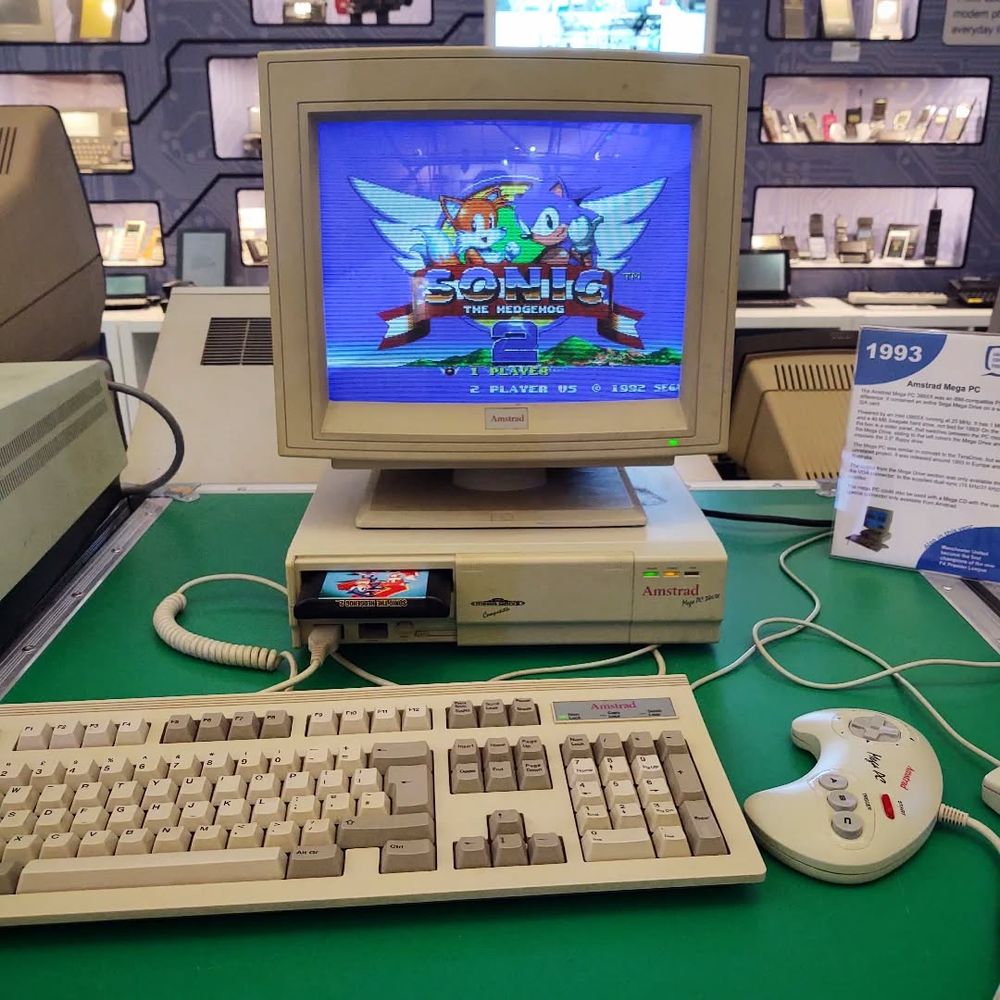 nostalnerd's tweet image. To be this good takes an Amstrad Mega PC with matching control pad and Sonic 2... No, genuinely, it does.
