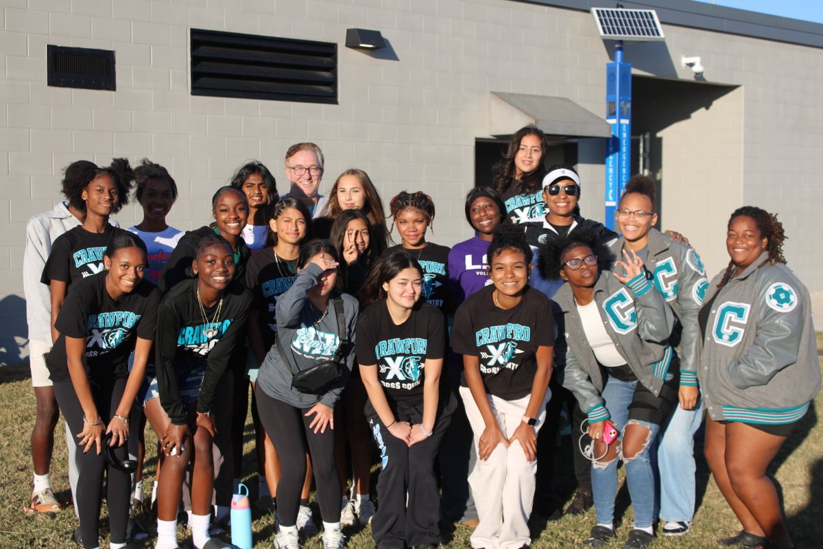 Proud of our Chargers for stepping up and helping run the middle school meet Cross Country Meet! #XC <a href="/ACHS_GirlsTrack/">Almeta Crawford Girls Track & Field</a> <a href="/ACHS_ChargerGSC/">Almeta Crawford Soccer (W)</a> <a href="/ACHS_Boosters/">Crawford Boosters</a> <a href="/ACHS_ATHfbisd/">ACHS_Athletics</a>