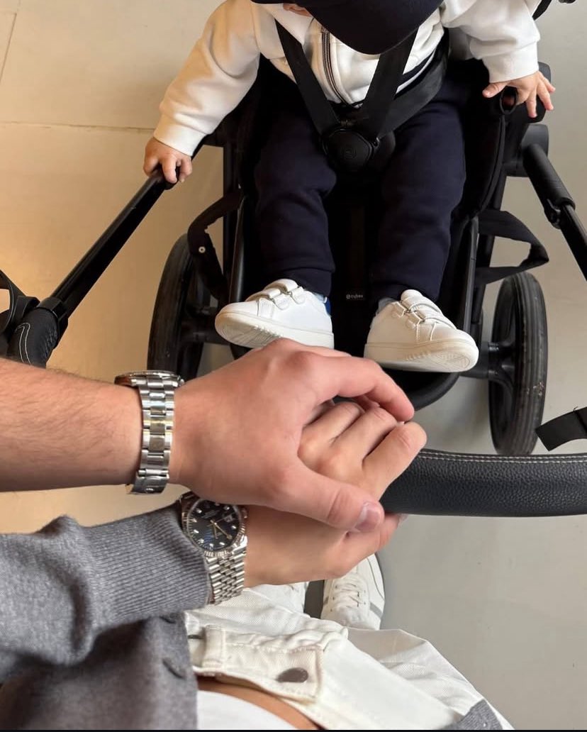 𝑂𝑛𝑒 𝑑𝑎𝑦 ❤️