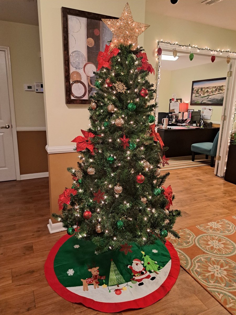 AMCSINC's tweet photo. 🎄✨ Crescent Landing is getting into the Christmas spirit early this year! The Crescent Landing Apartments team has been busy decking the halls — and it’s looking wonderfully festive around here. 🎅🌟🦌❄️ https://t.co/WrL8VDrxkQ