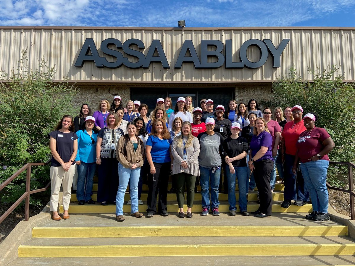 ShermanEDC's tweet image. What an incredible turnout! 💪

46 women came together at Assa Abloy for the Women in STEM Industry Event, connecting and sharing how innovation drives our workforce forward. 🌟

#WomenInSTEM #EconDev #BuildingSherman #STEMCareers