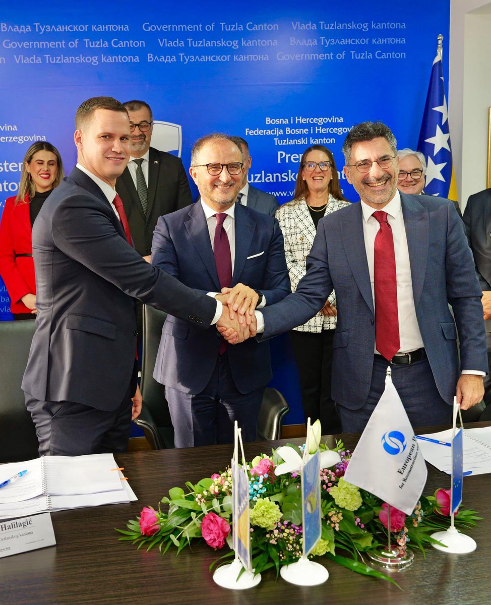 In partnership with <a href="/EBRD/">The EBRD</a>, we are supporting a number of projects and initiatives that make a difference for citizens in in BiH 🇧🇦. 

Yesterday, together with EBRD Director for the Western Balkans Region, Matteo Colangeli, and Head for BiH, Stela Melnic, we celebrated the