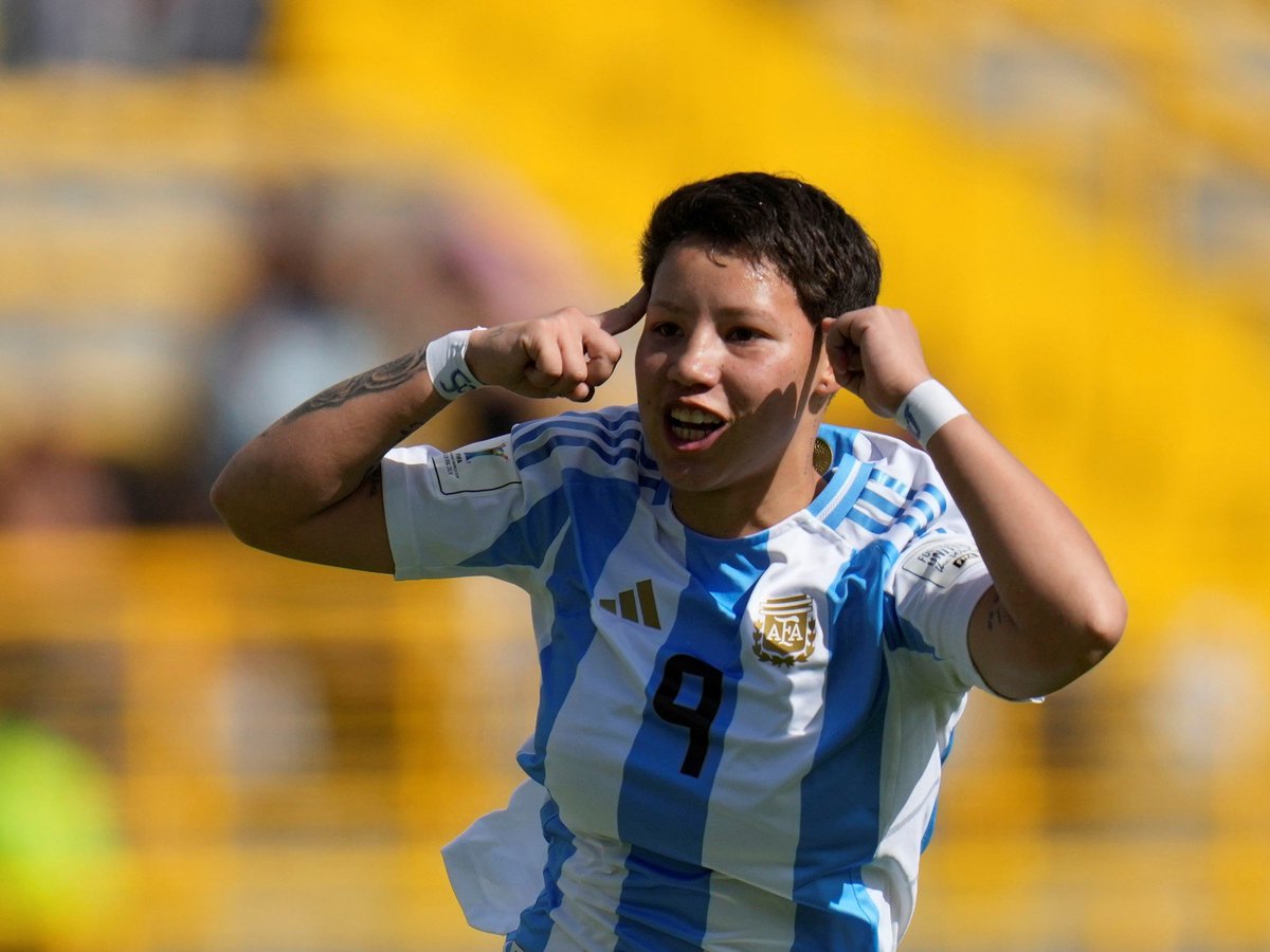 🇦🇷⭐️KISHI NUÑEZ ES NOMINADA AL PREMIO MARTA DE LA FIFA

La delantera de 19 de años de Boca Juniors fue nominada al premio por su gol frente a Costa Rica en la Copa Mundial Sub 20 

🔗Link para votar: fifa.com/the-best-fifa-…