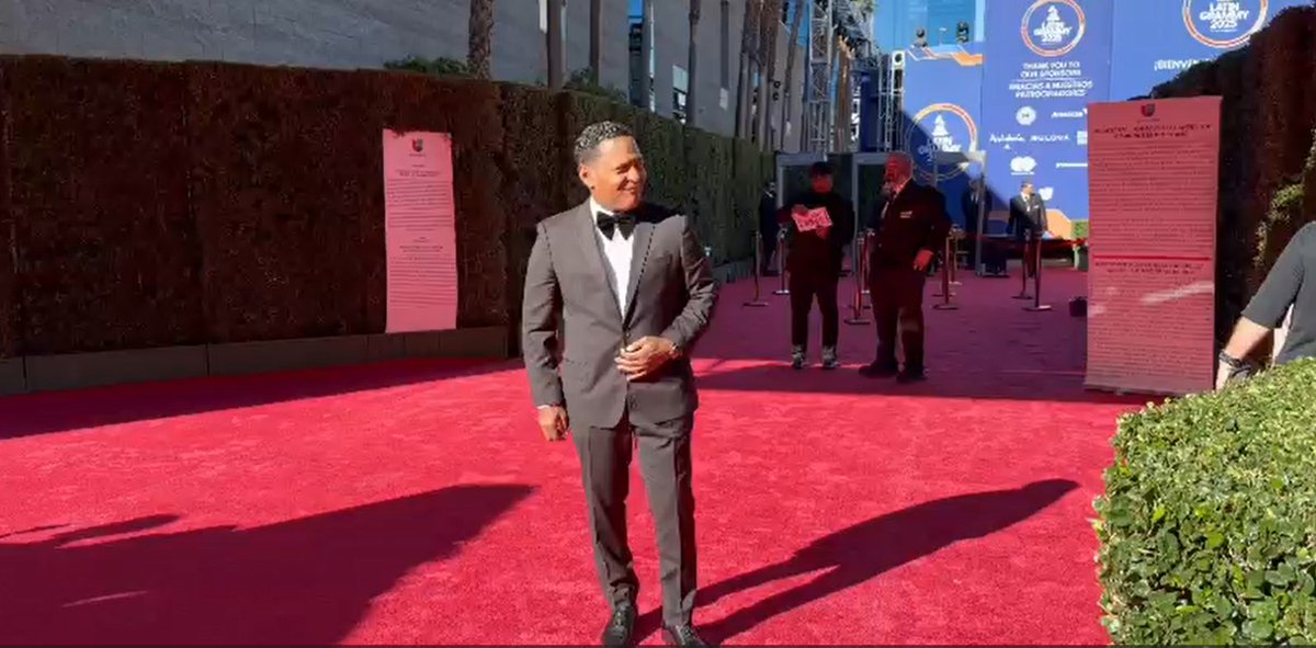Listo nuestro <a href="/tonydandrades/">Tony Dandrades</a> para el #LatinGRAMMY. No se pierda su recuento mañana, en <a href="/PrimerImpacto/">Primer Impacto</a>