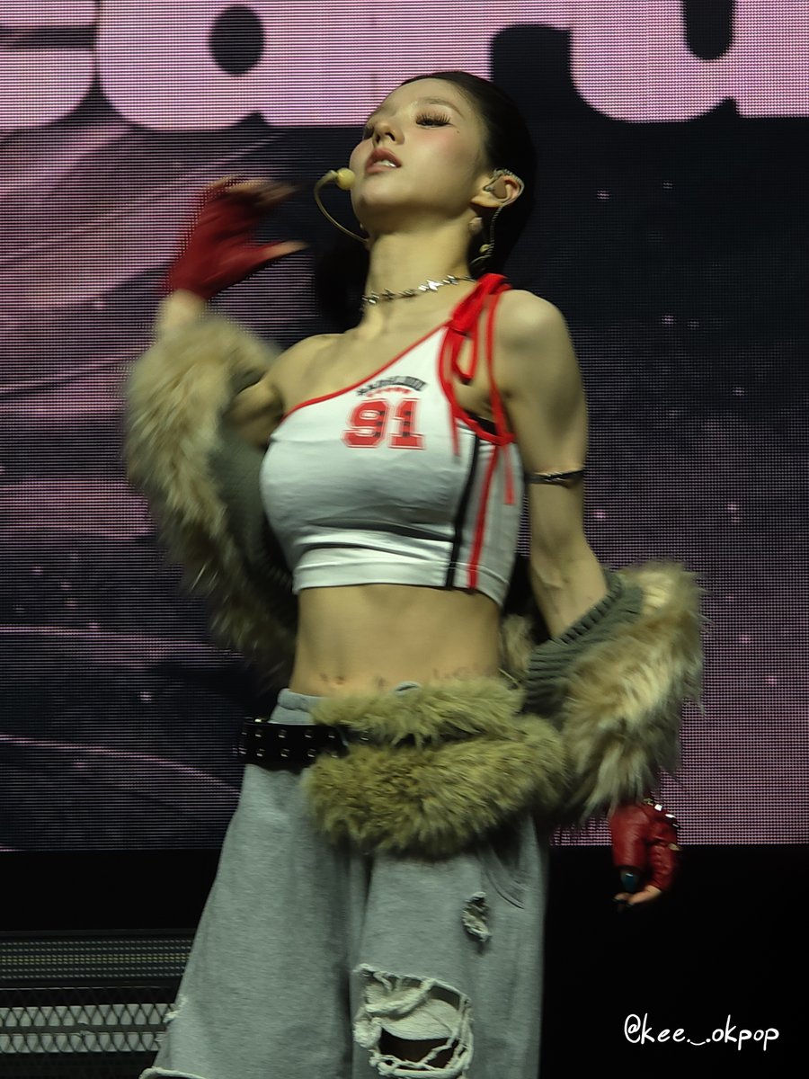 kee_okpop's tweet image. [251106] `Grand Club Icarus` Heejin

#ARTMS #아르테미스 #heejin #희진 
#GrandClubIcarus #Grand_Club_Icarus #ARTMSinBaltimore