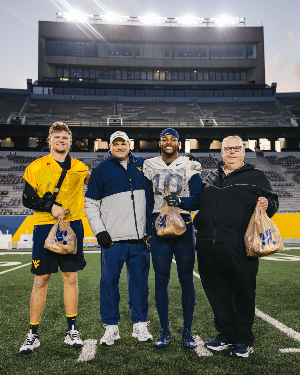 This week’s Nacho Dip Award Winners‼️

<a href="/ashton_woods7/">Ashton Woods</a> 
<a href="/JarelWilliams8/">Jarel Williams</a> 
<a href="/nicktaylormade1/">Nick Taylor</a> 
Dusty Rutledge