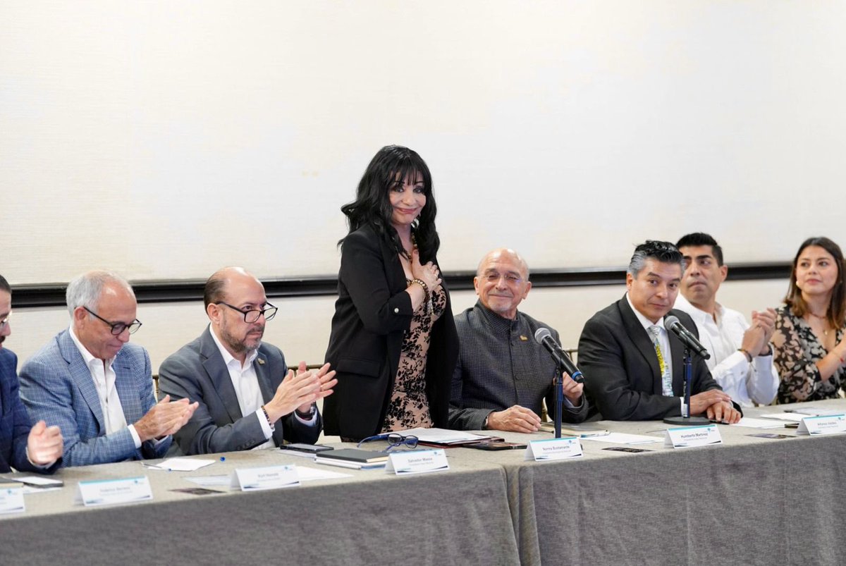Me dio mucho gusto acompañar a integrantes de <a href="/index_nacional/">index Nacional</a> en su Reunión Operativa del Consejo Nacional de la Industria Maquiladora y Manufacturera de Exportación, un encuentro que reconoce la competitividad, el talento y la confianza que distinguen a #Mexicali.