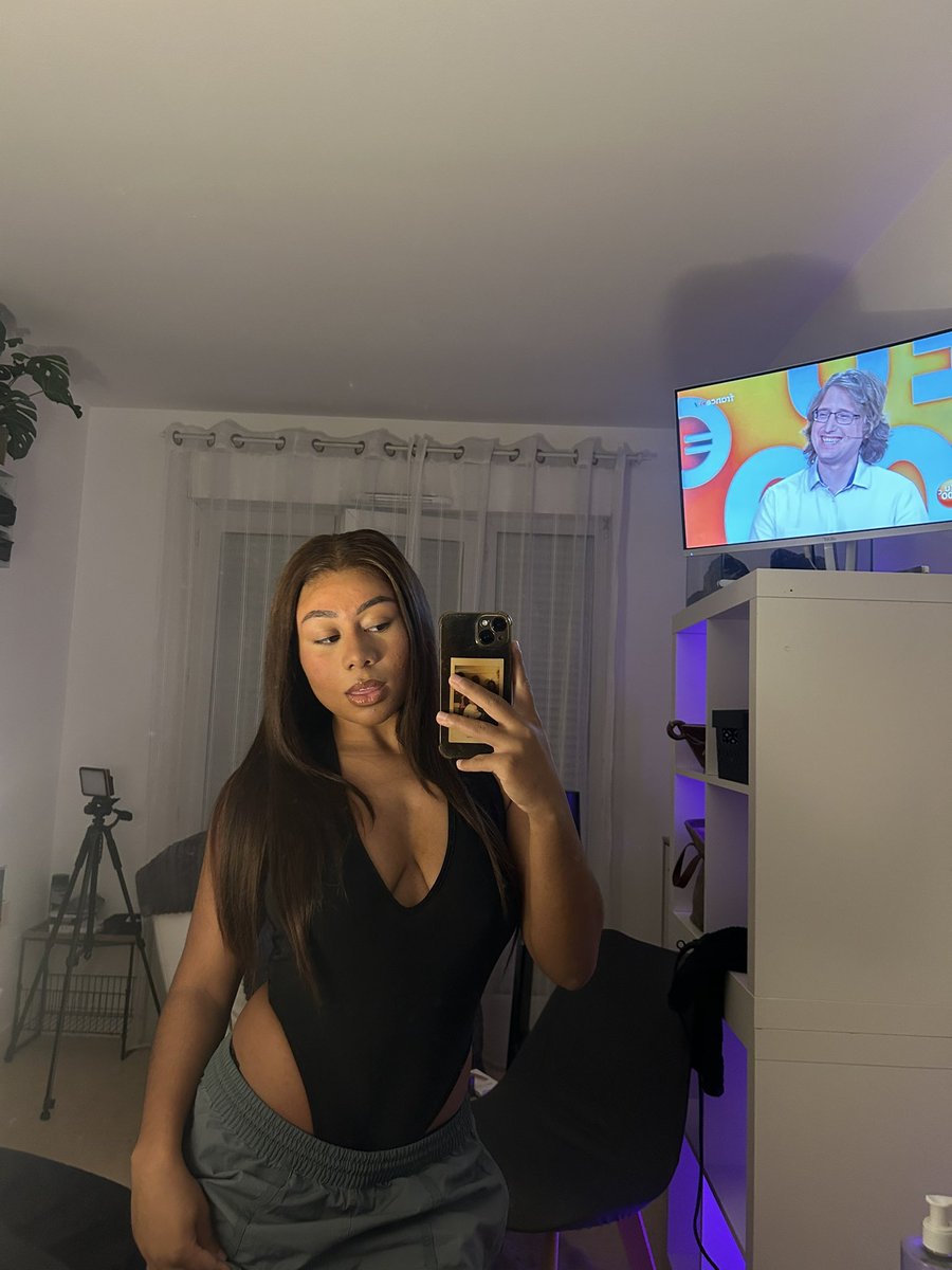 voleuse2maris's tweet image. 