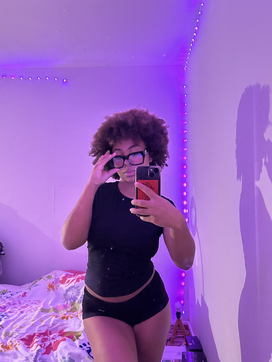 voleuse2maris's tweet image. 