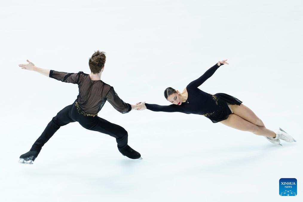 PDOAUS's tweet image. Sui Wenjing (L)/Han Cong of #China perform during the #pairs skating short #program at ISU Figure Skating Grand Prix 2025 in #Osaka, #Japan.
en.people.cn/n3/2025/1107/c…