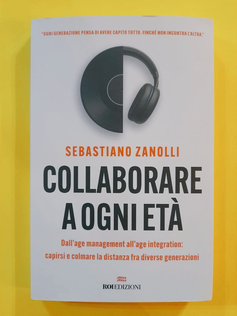 "Oggi la distanza ha preso il posto della relazione. Le generazioni si osservano,ma non si parlano. Si analizzano,ma non si ascoltano.Più spesso si giudicano...Manca ciò che ci mantiene umani: il dialogo"
 
📖 Sebastiano Zanolli, "Collaborare a ogni età"

#ICodiciDellaNostraEpoca