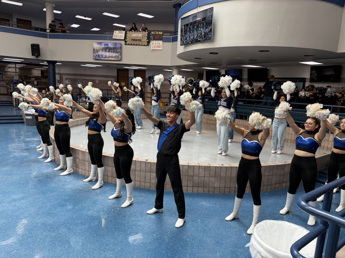 Christopher M. Lopez tweet media