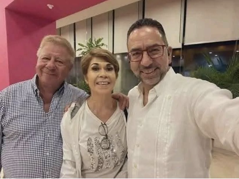 NormanFPearl's tweet photo. ¡Deja tú lo feos, lo idiotas que se muestran siempre! https://t.co/bT7exgUqoP