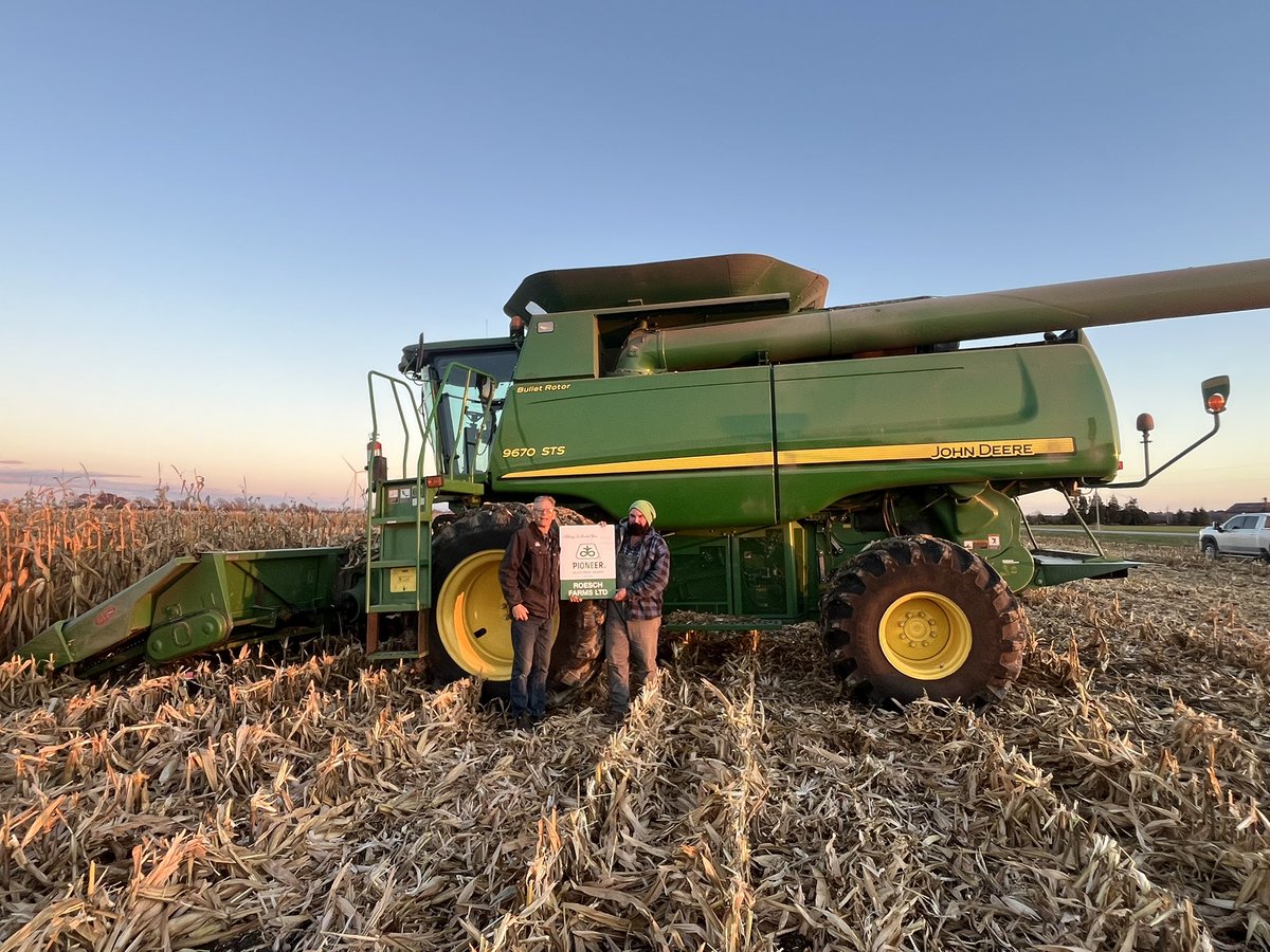 Roesch Farms Ltd. Celebrate Pioneer 100 anniversary. Thank you Joey , Brad and family for your support over the years ! #Pioneer100 <a href="/PioneerSeedsCA/">Pioneer Seeds Canada</a>