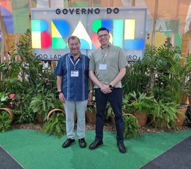 SENER_mx's tweet photo. La #SENER está presente en la Conferencia de las Naciones Unidas sobre el Cambio Climático #COP30, en Brasil 🇧🇷. El Subsecretario de Planeación y Transición Energética, Jorge Islas, asistió a dicha Conferencia donde se ha reunido con Marcelino Madrigal de @el_BID y @marcosathias de @UNDP; durante sus encuentros, se han destacado las acciones realizadas por el @GobiernoMX, para conducir y coordinar la transición energética y reducir las emisiones en el país.