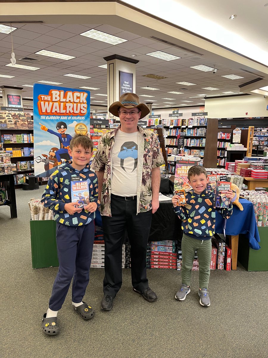 Joseph_Caldara's tweet photo. Had a great time at the book signing at Barnes and Noble Colorado Blvd. It's always great to meet new readers, and I'm looking forward to meeting many more! (photo posted with permission from the readers' mother.)

#josephcaldara #blackwalrus #localauthors #booksigning #b&amp;n https://t.co/XUeksVtAhb