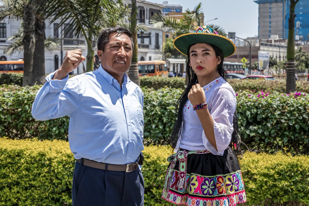 Yo apoyo a Vicente Alanoca, hijo del pueblo aymara, maestro y luchador incansable que postula a la presidencia porque su historia nos demuestra que es posible un Nuevo Perú

Con él proponemos un modelo económico de Buen Vivir, basado en la cooperación y los cuidados de la vida ✊🏾