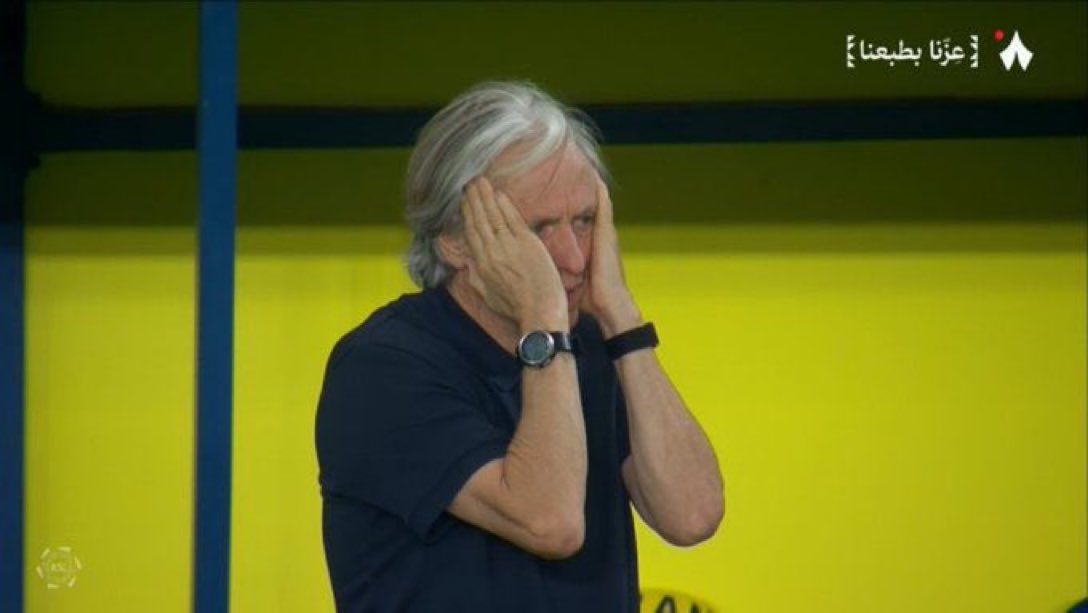 إذا البرتغال ما تأهلت الى كاس العالم و فيليكس و رونالدو رجعوا للنصر
مكتئبين