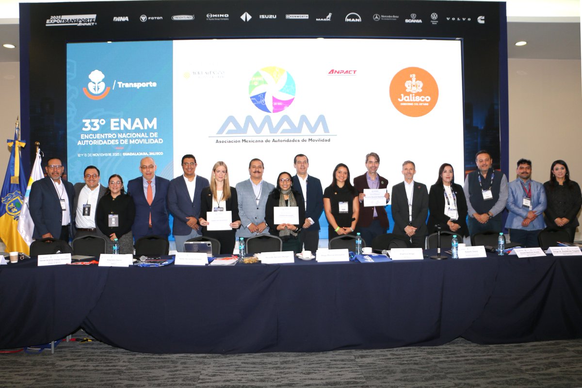 ¡Arranca el 33° #ENAM! Autoridades de movilidad de todo el país se reúnen en #Guadalajara, en el marco de la #ExpoTransporte, para fortalecer la colaboración entre entidades y avanzar hacia una movilidad más segura, sostenible y equitativa