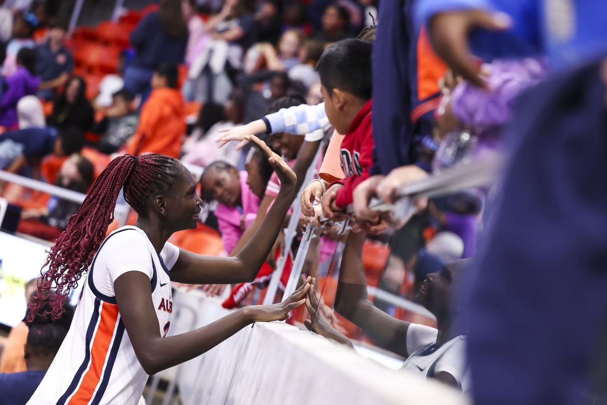 Auburn Women's Basketball tweet media