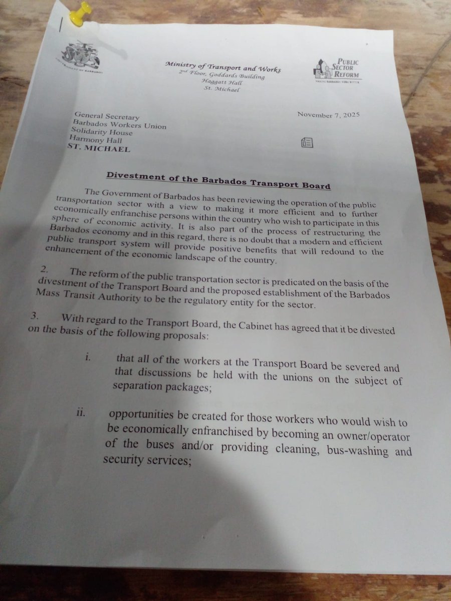 maastaLarry2462's tweet image. Tek 5mins to see what else gine on in Barbados.